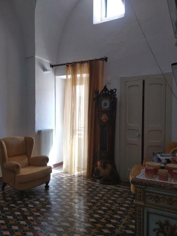Lu Focalire Bed & Breakfast Montesano Salentino Exterior photo